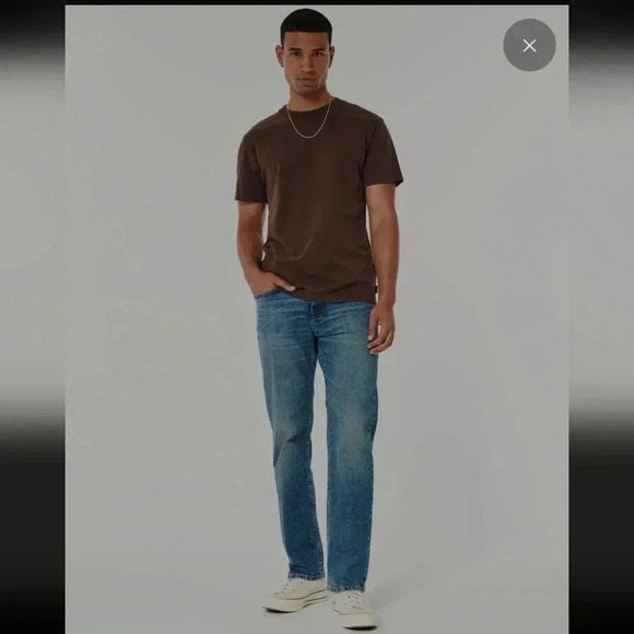 Hollister Classic Straight Epic Flex Jeans Size 32×30 EUC